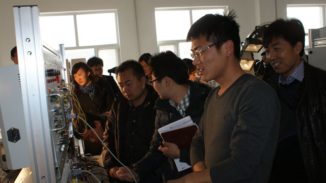 02.jpg